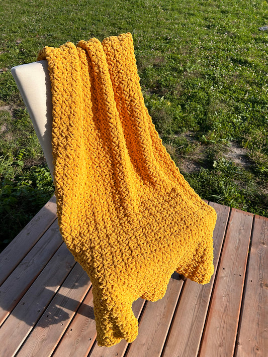 Cozy Chenille Blanket